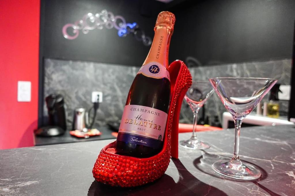 Love Room Passion Saint-Hilaire-de-Talmont Ngoại thất bức ảnh